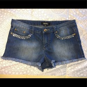 🌸 Forever 21 Bling Jean Shorts!